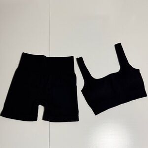 Black OQQ athletic set